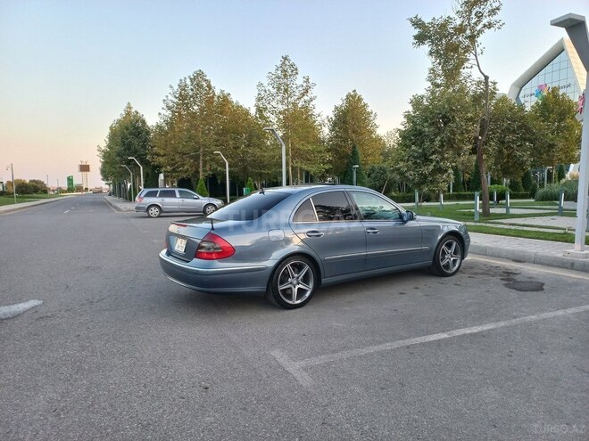 Mercedes E 320 2004, 390,000 km - 3.2 l - Şamaxı