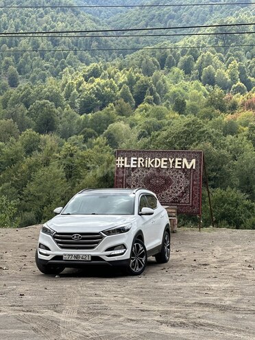 Hyundai Tucson 2015, 143,750 km - 1.7 l - Xırdalan
