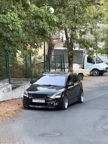 Kia Ceed 2008, 295,000 km - 1.6 л - Şəki