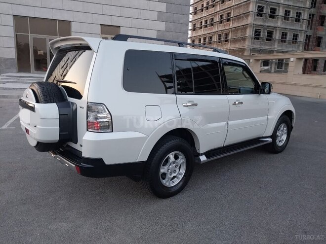 Mitsubishi Pajero 2008, 189,000 km - 3.0 l - Bakı