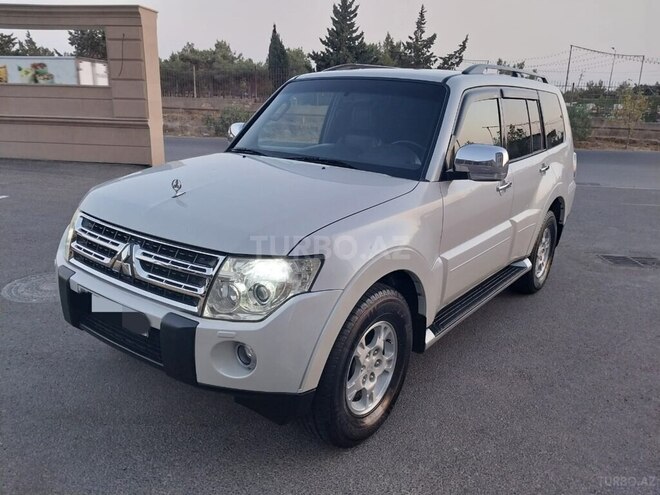 Mitsubishi Pajero 2008, 189,000 km - 3.0 l - Bakı