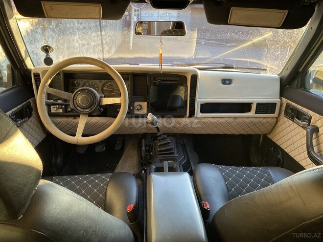 Jeep Cherokee 1994, 359,397 km - 4.0 л - Qax