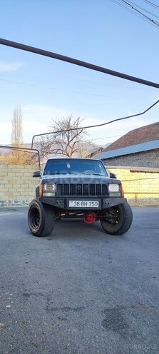 Jeep Cherokee 1994, 359,397 km - 4.0 л - Qax