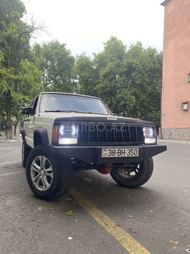 Jeep Cherokee 1994, 359,397 km - 4.0 л - Qax