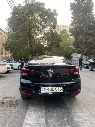 Hyundai Elantra 2019, 125,000 km - 1.6 l - Bakı