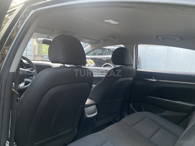 Hyundai Elantra 2019, 125,000 km - 1.6 l - Bakı