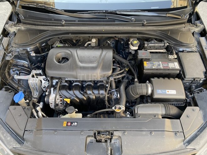 Hyundai Elantra 2019, 125,000 km - 1.6 l - Bakı