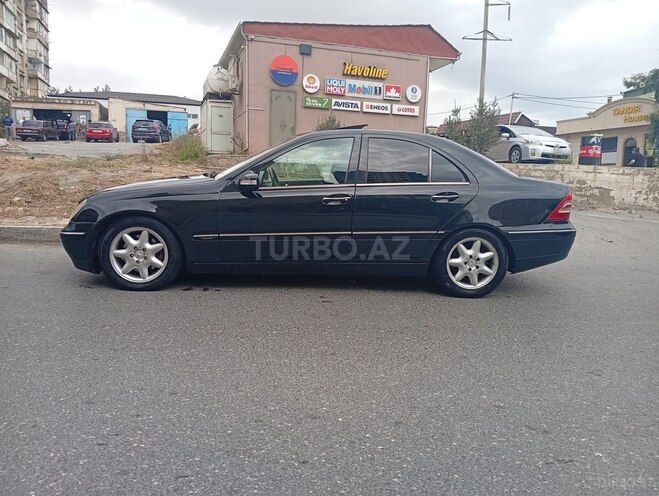 Mercedes C 270 2002, 547,433 km - 2.7 л - Bakı