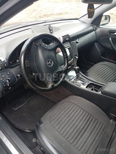 Mercedes C 270 2002, 547,433 km - 2.7 л - Bakı