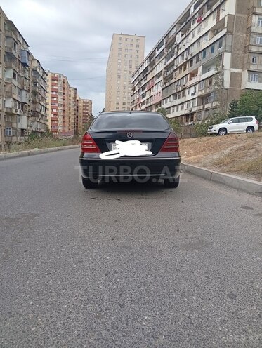 Mercedes C 270 2002, 547,433 km - 2.7 л - Bakı