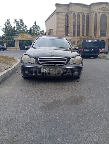 Mercedes C 270 2002, 547,433 km - 2.7 л - Bakı