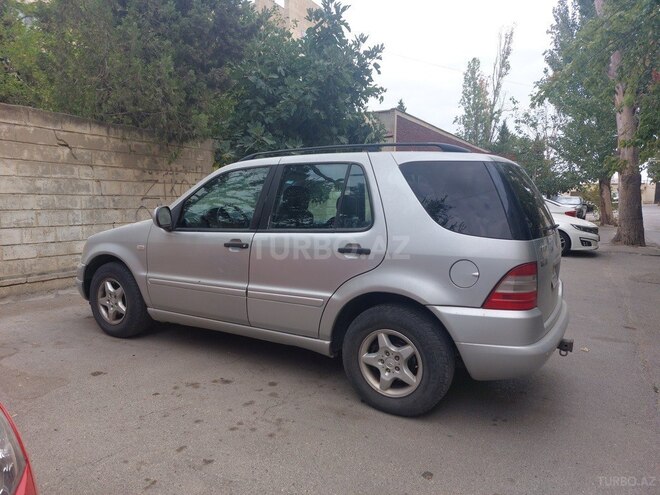 Mercedes ML 320 4MATIC 2001, 218,000 km - 3.2 л - Bakı