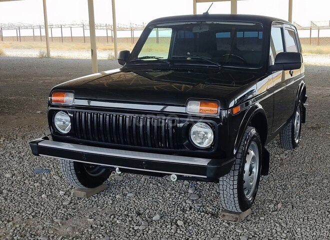 LADA (VAZ) Niva 2023, 14,000 km - 1.7 l - Gəncə