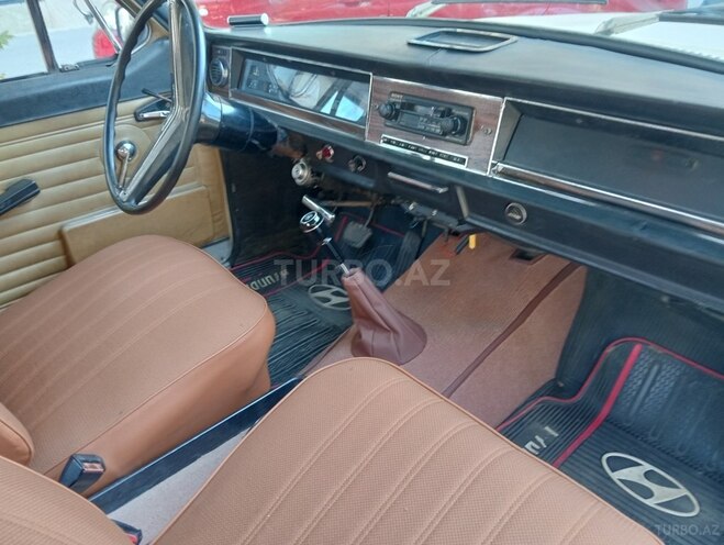 GAZ 24 1984, 158,000 km - 2.5 l - Bakı