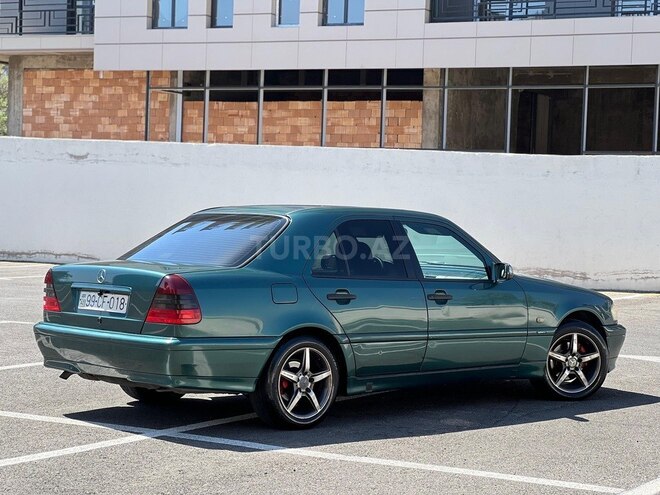 Mercedes C 180 1999, 366,000 km - 1.8 l - Bakı