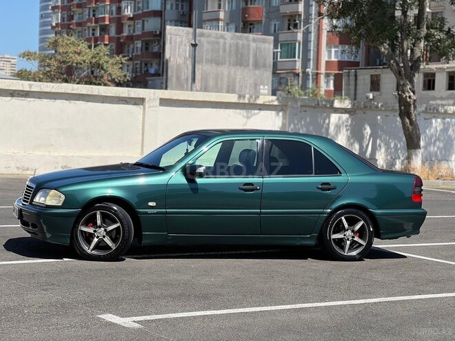 Mercedes C 180 1999, 366,000 km - 1.8 l - Bakı