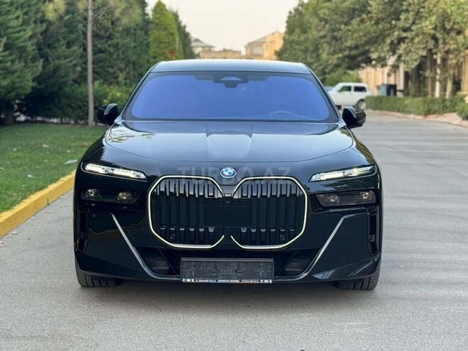 BMW 750e xDrive 2024, 29,000 km - 3.0 л - Bakı