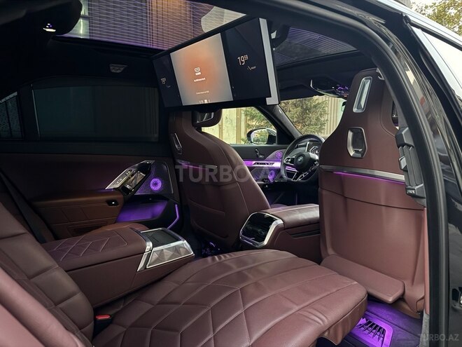 BMW 750e xDrive 2024, 29,000 km - 3.0 л - Bakı