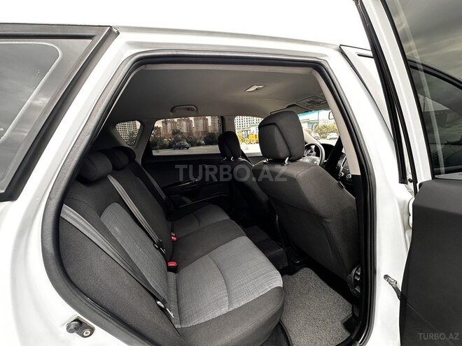 Kia Ceed 2011, 240,000 km - 1.4 l - Sumqayıt