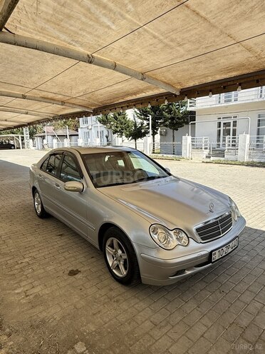 Mercedes C 200 2000, 248,633 km - 2.0 л - Astara