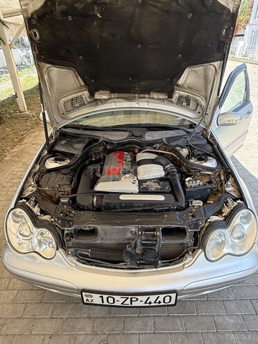 Mercedes C 200 2000, 248,633 km - 2.0 л - Astara