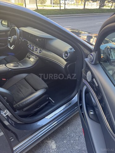Mercedes E 220 d 2020, 97,000 km - 2.0 l - Bakı