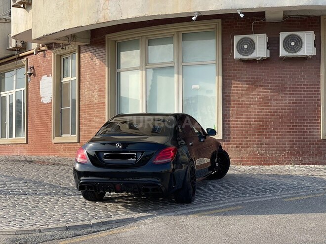 Mercedes C 300 2016, 215,151 km - 2.0 л - Bakı