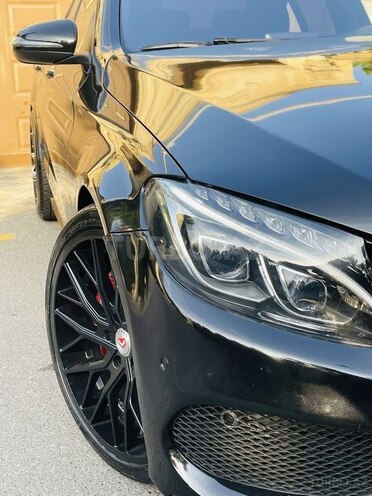 Mercedes C 300 2016, 215,151 km - 2.0 л - Bakı