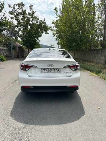 Hyundai Sonata 2015, 151,278 km - 2.0 l - Qax