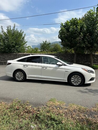 Hyundai Sonata 2015, 151,278 km - 2.0 l - Qax