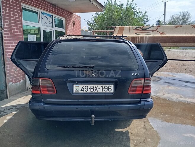 Mercedes C 220 2001, 775,000 km - 2.2 л - Saatlı
