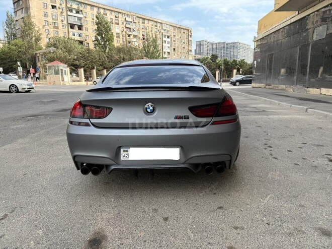BMW M6 2013, 117,000 km - 4.4 л - Bakı