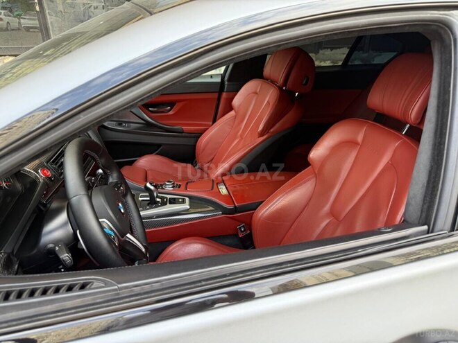 BMW M6 2013, 117,000 km - 4.4 л - Bakı