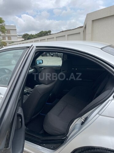 BMW 318 2005, 290,000 km - 1.8 l - Bakı