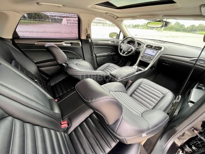 Ford Fusion (North America) 2019, 82,000 km - 1.5 л - Bakı