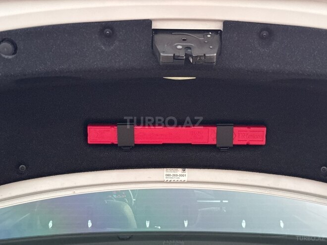 BMW 320 2018, 124,300 km - 2.0 l - Bakı
