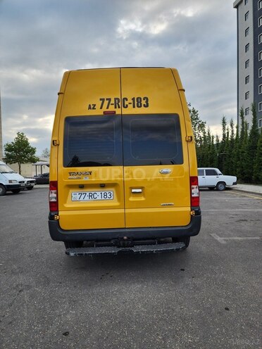 Ford Transit 2010, 206,000 km - 2.4 l - Quba