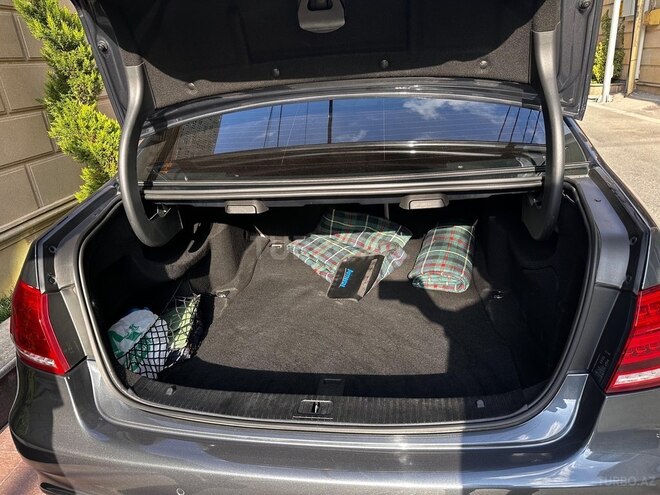 Mercedes E 200 2014, 265,500 km - 2.0 l - Bakı