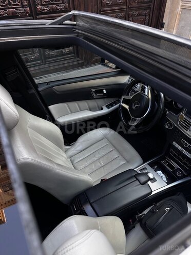 Mercedes E 200 2014, 265,500 km - 2.0 l - Bakı