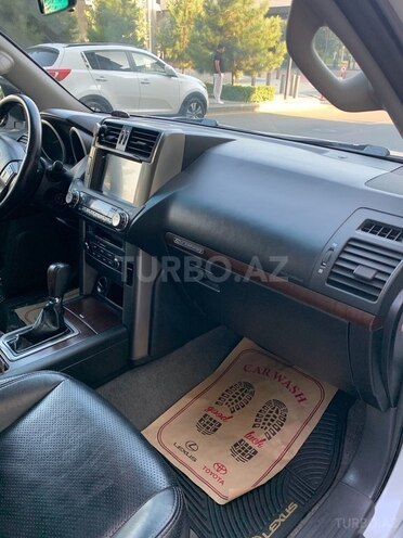 Toyota Land Cruiser Prado 2012, 257,469 km - 2.7 л - Bakı