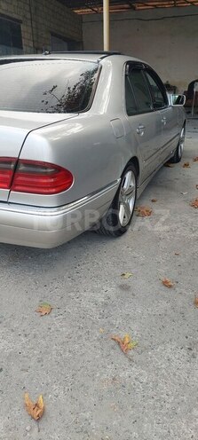 Mercedes E 200 1998, 420,000 km - 2.0 l - Gəncə