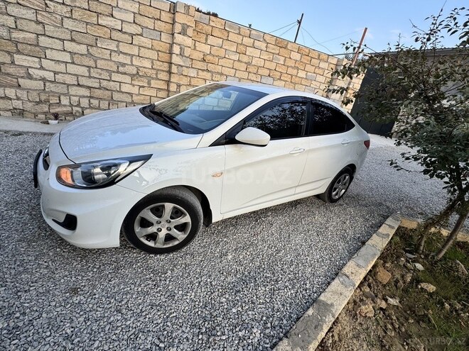 Hyundai Accent 2013, 194,000 km - 1.4 l - Bakı