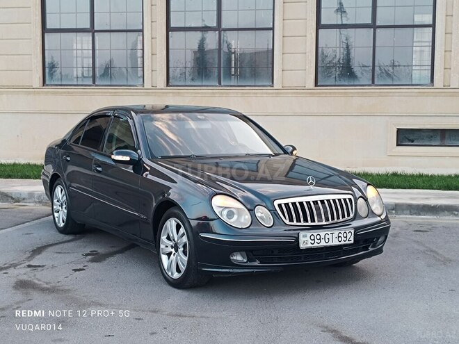 Mercedes E 220 2002, 230,500 km - 2.2 l - Bakı
