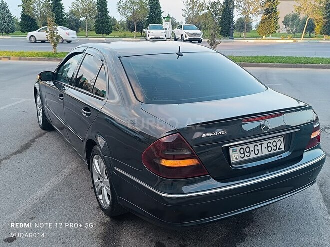 Mercedes E 220 2002, 230,500 km - 2.2 l - Bakı