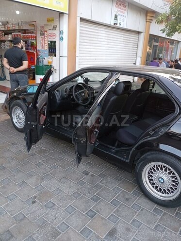 BMW 320 1998, 235,680 km - 2.0 l - Bakı