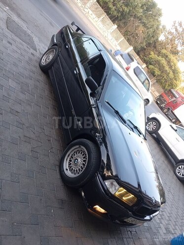 BMW 320 1998, 235,680 km - 2.0 l - Bakı
