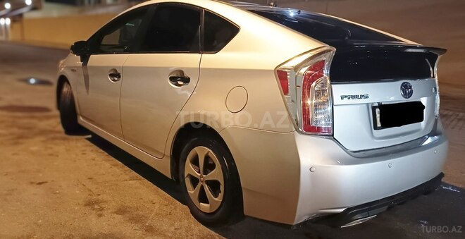 Toyota Prius 2013, 215,300 km - 1.8 l - Bakı