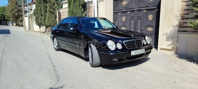 Mercedes E 240 2000, 353,000 km - 2.4 l - Bakı