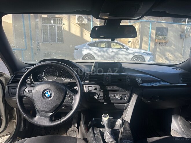 BMW 328 2015, 360,000 km - 2.0 л - Bakı