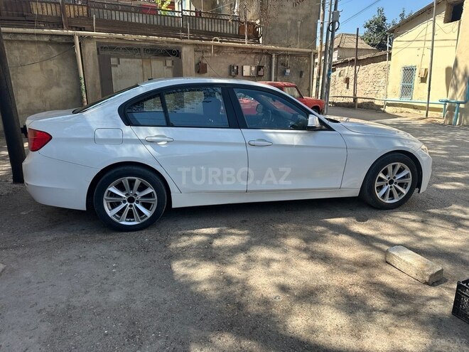 BMW 328 2015, 360,000 km - 2.0 л - Bakı